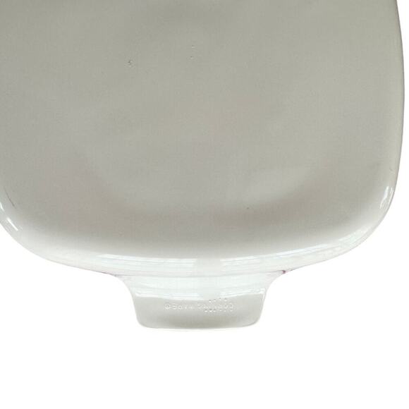 Two Corningware Casseroles, Cornflower Blue 1 quart & White Pan 1 liter - Picture 4 of 8